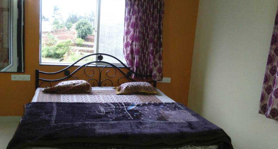 4 Bedroom Bungalow at a driving distance from Mahabaleshwar, Mahabaleshwar 2