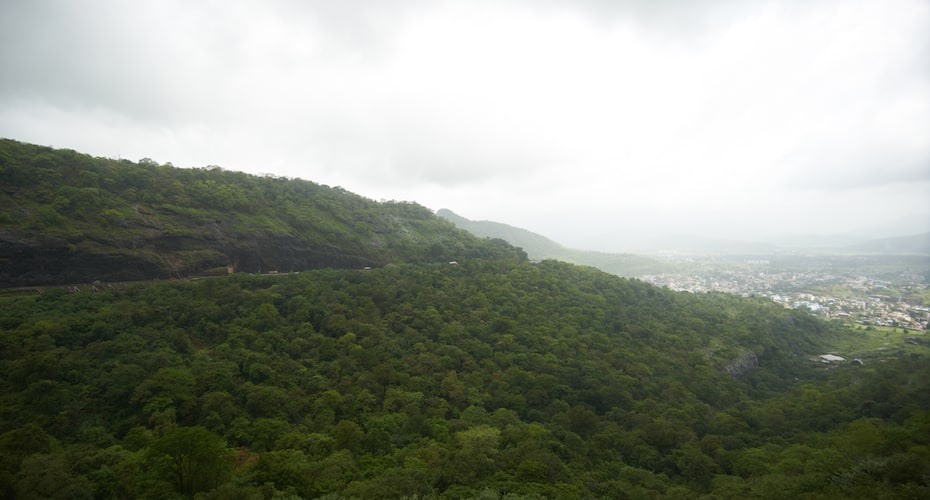 Lonavala-Khandala - Best Pool Villa in Gated Community - Private Pool, Lonavala 3