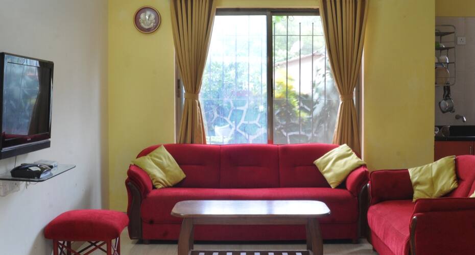 Hill Top AC Villa Room Stay, Lonavala 3