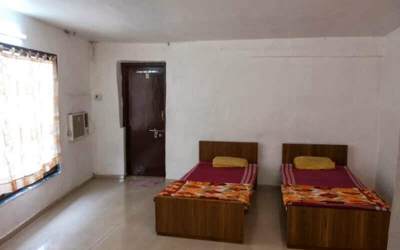 Bungalow in Lonavala for rent, fully AC, music system and cook, Lonavala 5