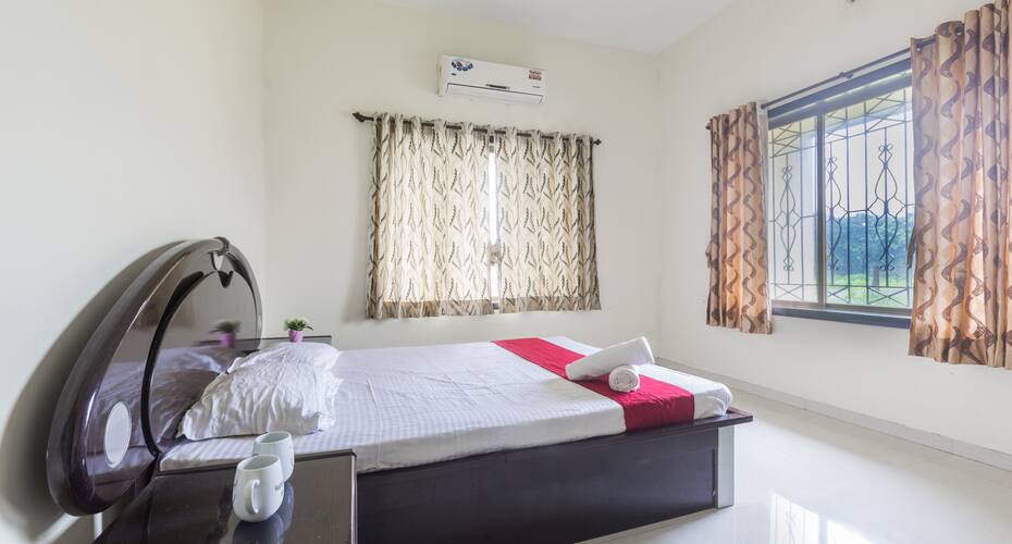 4 Bedroom Villa with swimming pool in Lonavala, Lonavala 4