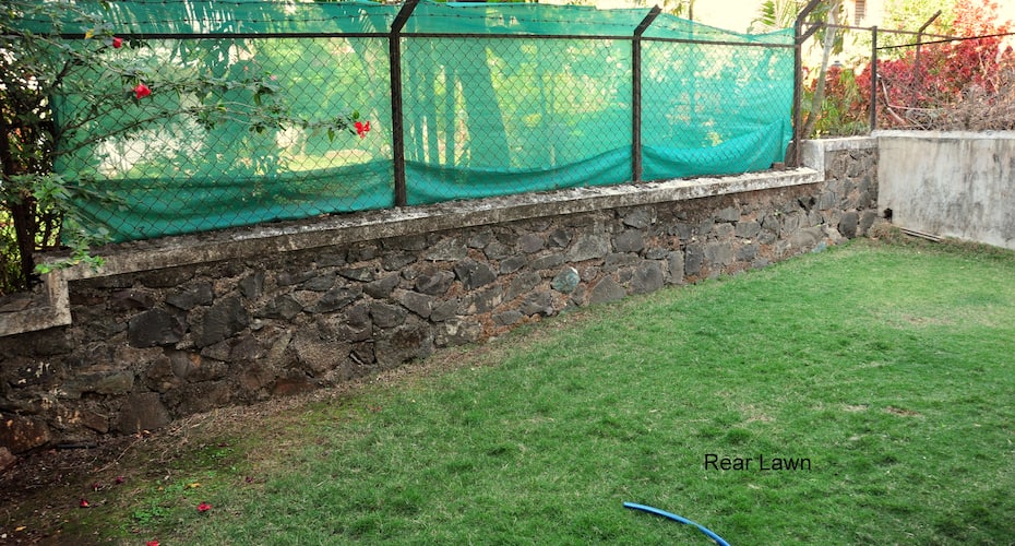 Lonavala - Cozy 2 Bedroom Bungalow with a Hill View & Terrace Sit Out, Lonavala 4