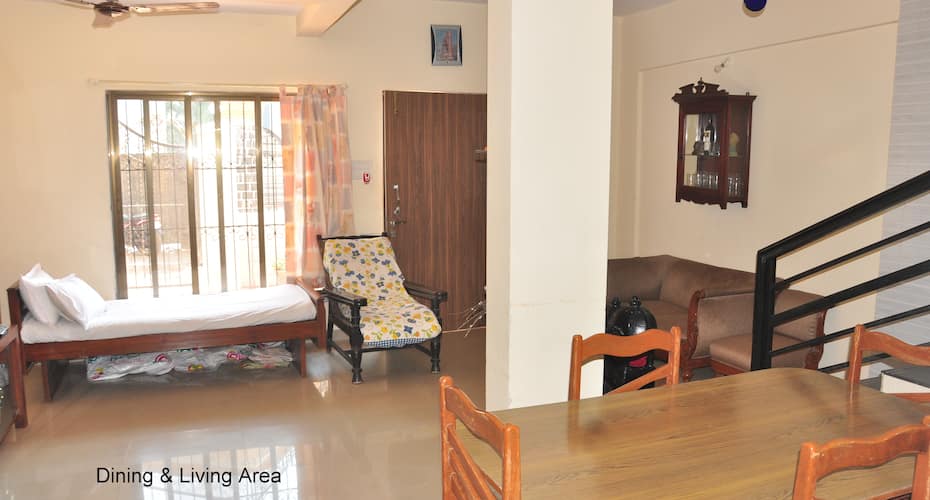 Lonavala - Cozy 2 Bedroom Bungalow with a Hill View & Terrace Sit Out, Lonavala 5