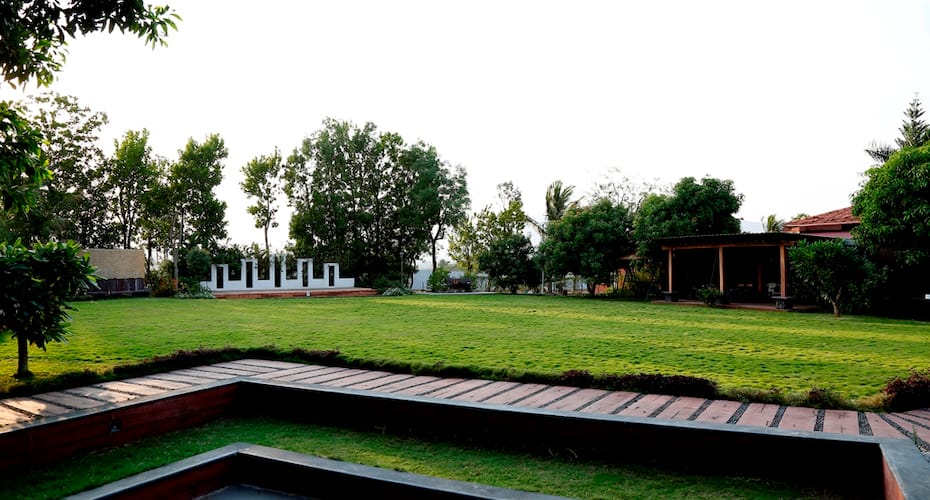 A beautiful farmhouse at the foothills of Mahabaleshwar, Mahabaleshwar 2