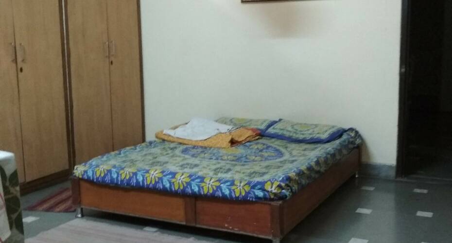 Raghukul home stay feel like home., Bhopal 1