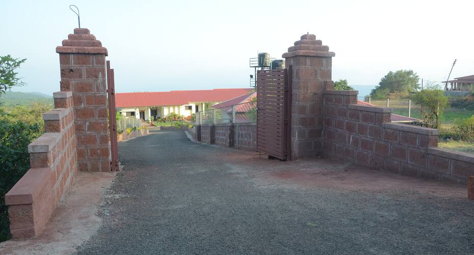 2BHK 2-Villas in Mahableshwar for Family Only, Mahabaleshwar 1