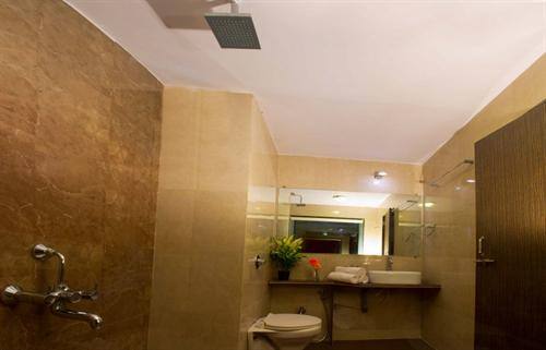 Super Deluxe Room accommodation, Mahabaleshwar 3