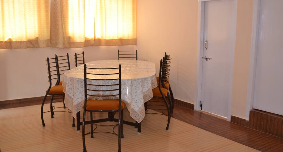 Premium Hill Side Cottage, Mahabaleshwar 5