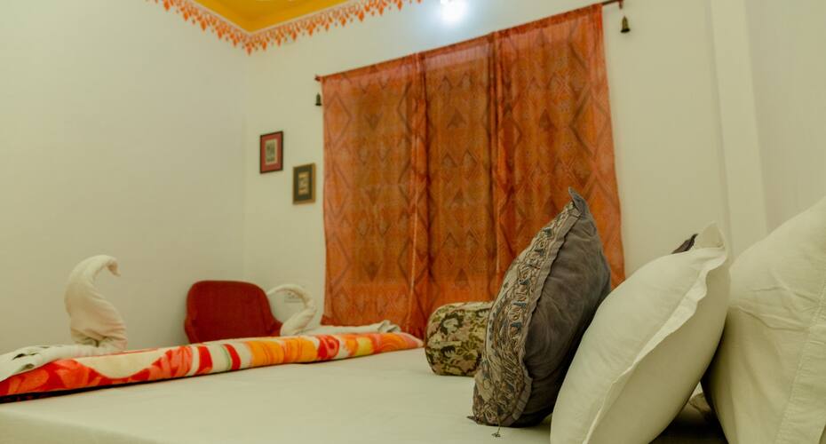 Hotel Hanuman Ghat, Udaipur 4