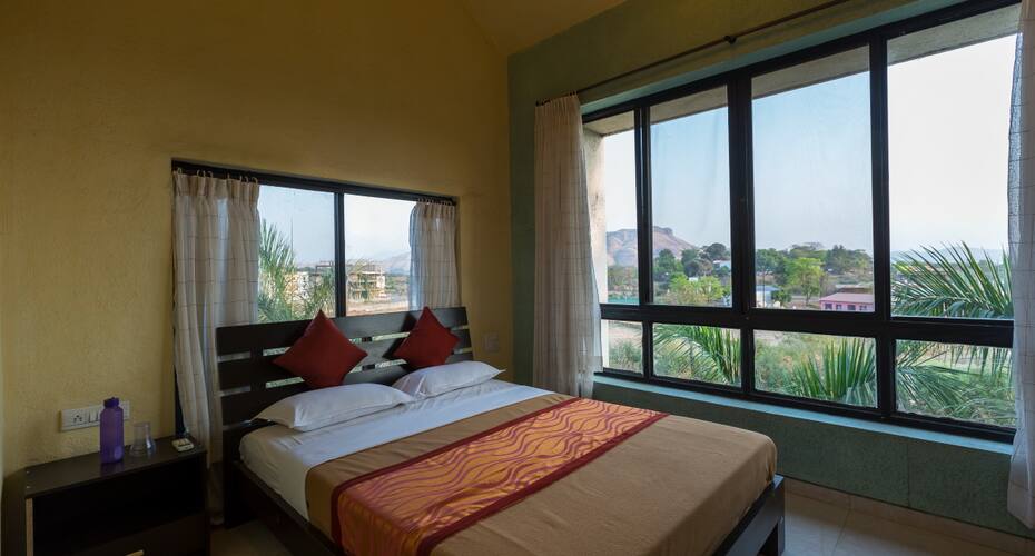 2BHK Premium villa At Dew Drops Igatpuri (10 Persons) (3), Igatpuri 2