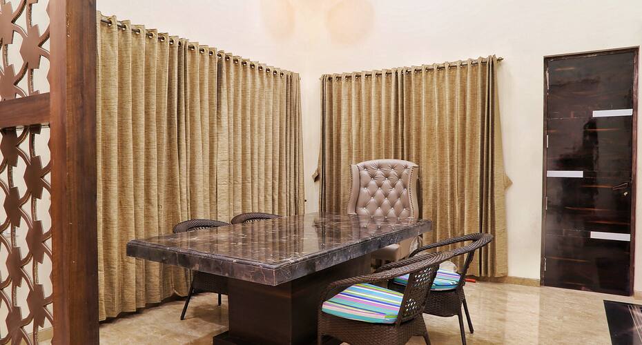 Four BHK Villa In Mumbai, Mumbai 3