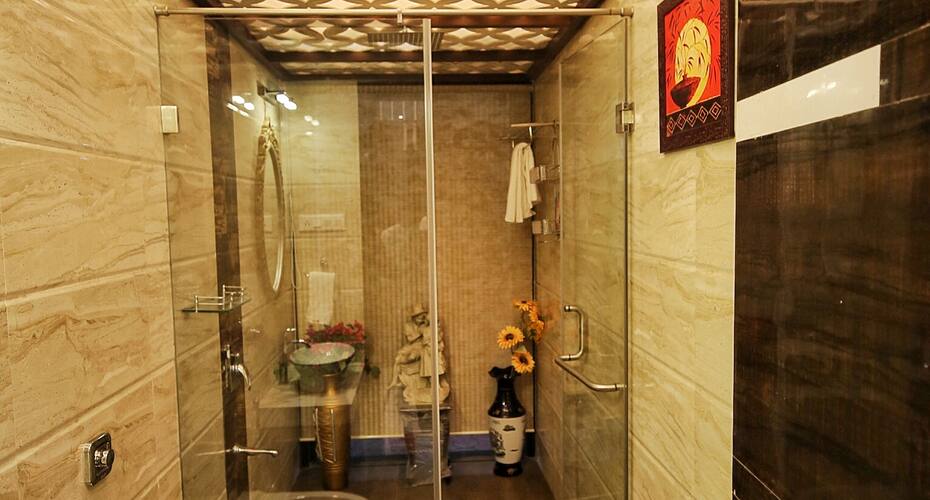 Four BHK Villa In Mumbai, Mumbai 4