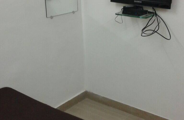 A/C Standard rooms, Mumbai 2