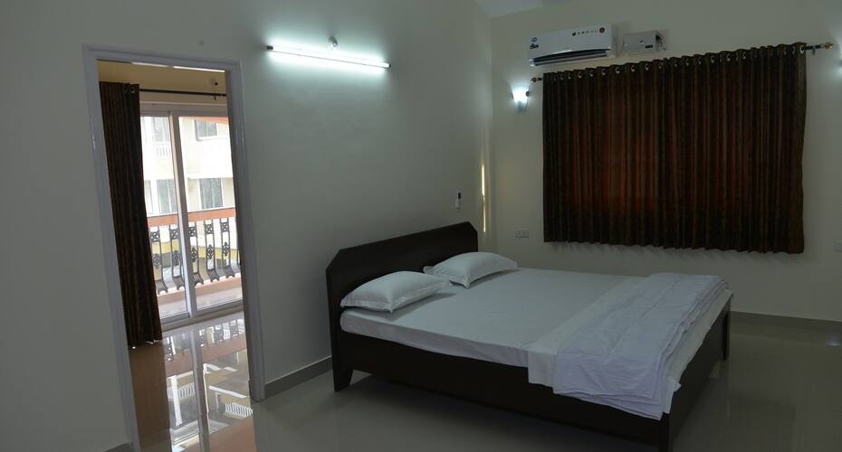 Room accommodation in Serviced Apartment, Malad East, Mumbai, Mumbai 5