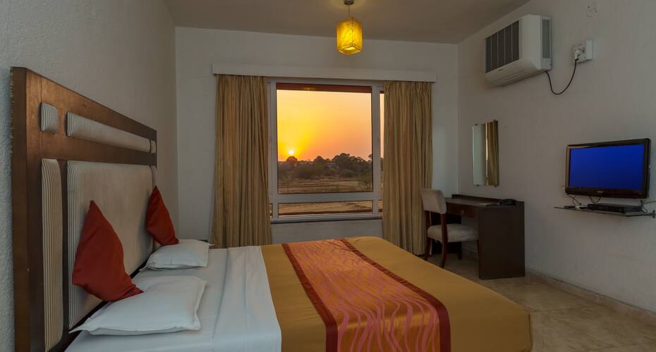 AC Executive rooms At Dew Drops Igatpuri ( 2 Persons), Igatpuri 3