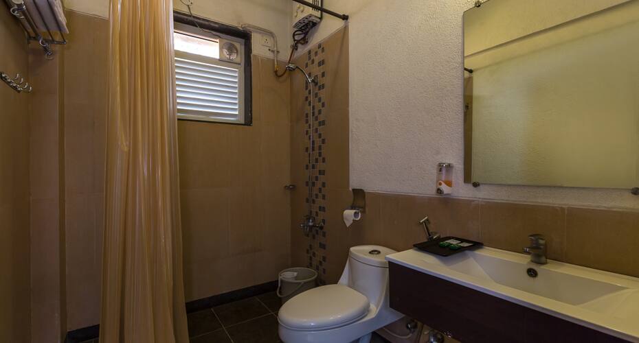 AC Executive rooms At Dew Drops Igatpuri ( 2 Persons), Igatpuri 5
