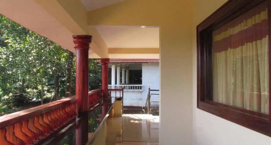 Green garden Deluxe rooms, Wayanad 5