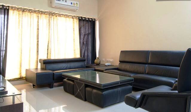 3 Bedroom Serviced Apartment in Goregaon East, Mumbai 2