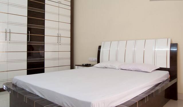 3 Bedroom Serviced Apartment in Goregaon East, Mumbai 5