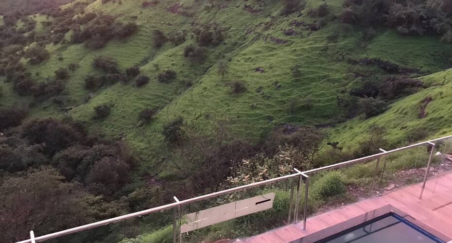 Valley Touch Twin Villa With Jacuzzi & Spa, Igatpuri 4