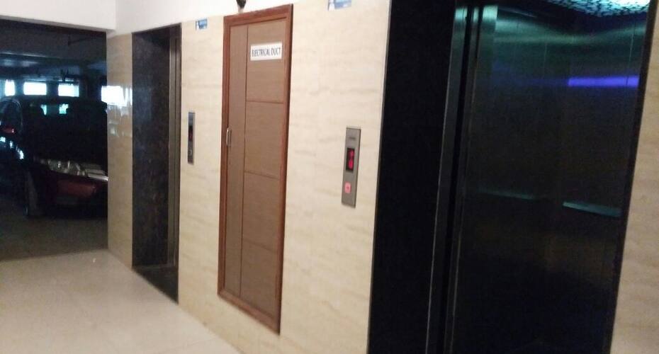 3 Bedroom Serviced Apartment in Goregaon West, Mumbai 5