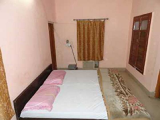 Kanchan Villa, Allahabad 4