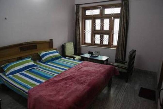 Hotel Ramakrishna, Allahabad 2