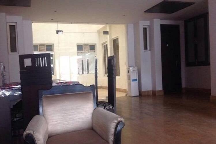 Satkar Lodge, Allahabad 3