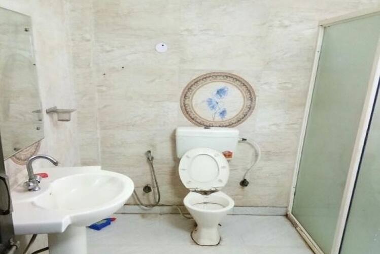 Satkar Lodge, Allahabad 4