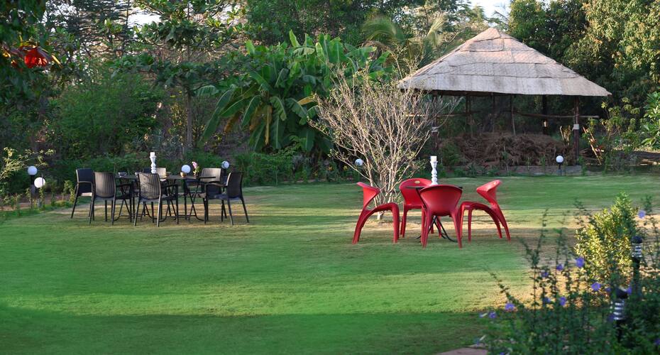 Luxury Villa with Pool in Alibaug, Alibaug 3