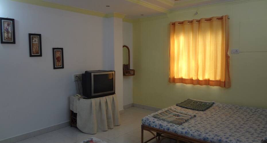 A/C Standard Room stay, Alibaug 3