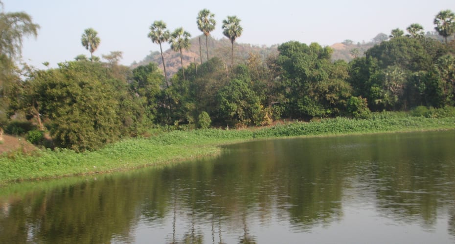 Eight bedroom bungalow for your coastal get away in Alibag, Alibaug 2