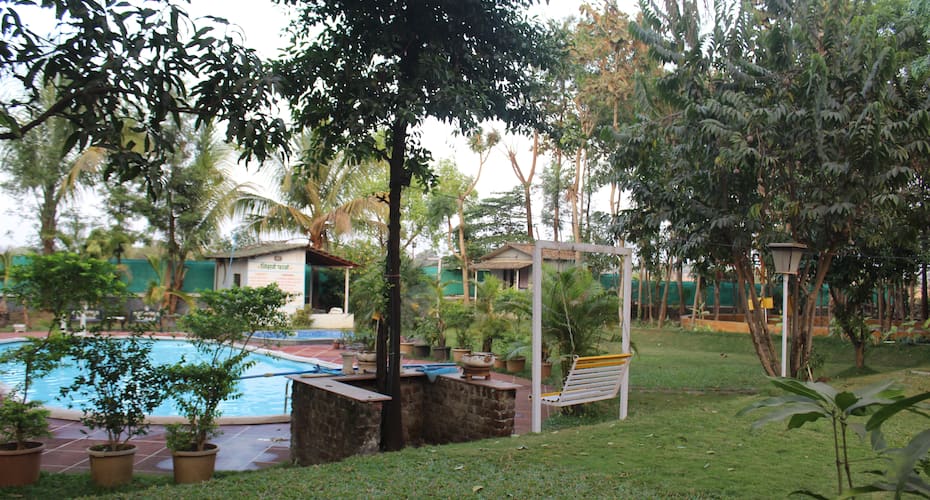 Dormitory Stay in a resort close to nature homestay, Karjat 2