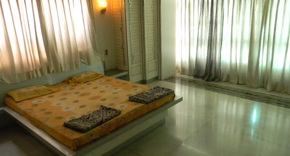 Alibaugh 3 BHK bungalow with private swimming pool, Mumbai 5