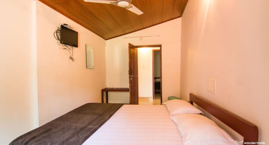 Merc Hills Homestay -A Wandertrails Stay, Madikeri 5