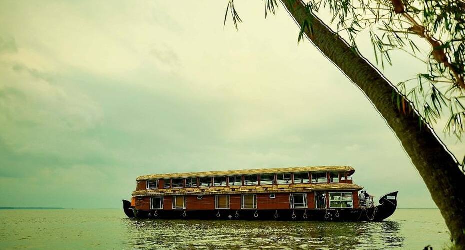 Trinetra Houseboats, Alleppey 2