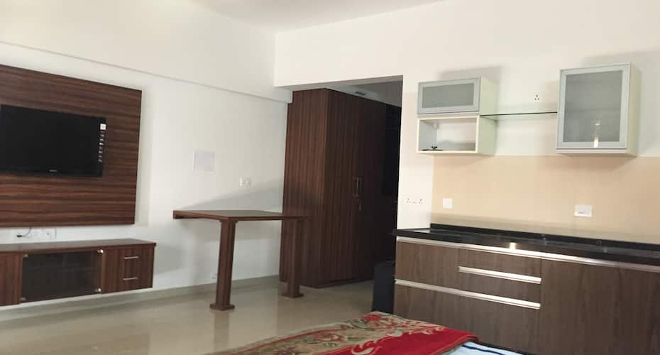 Lake View AC Studio Apartment - Fully Furnished, Lavasa 2
