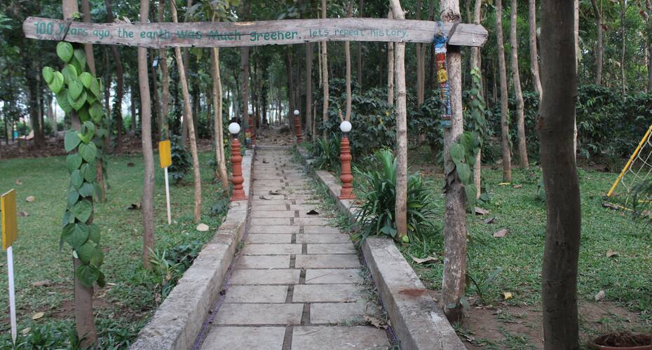 6 Bedroom Resort, close to nature homestay, Karjat 2