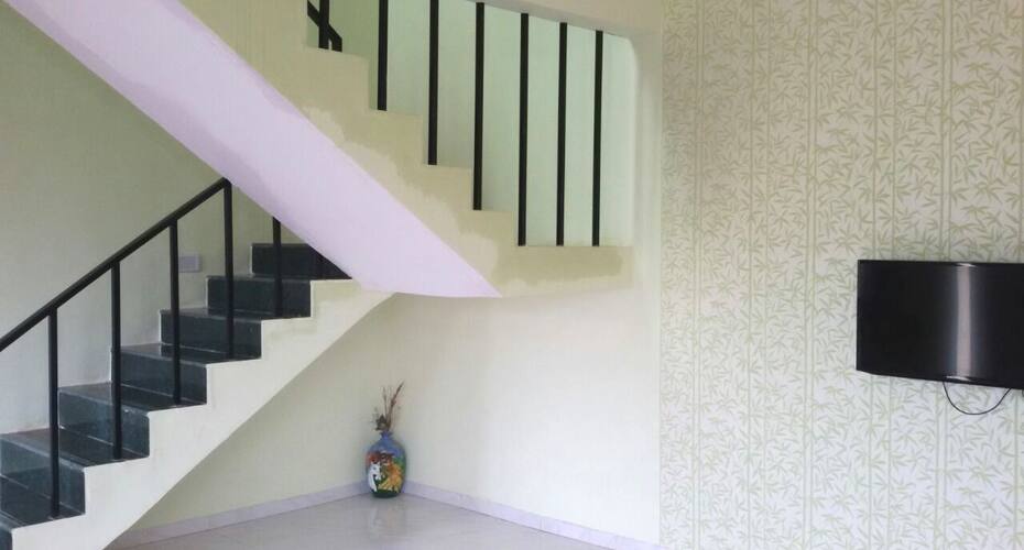 2-BHK independent bunglow located in the greenery of Wai, Panchgani 5