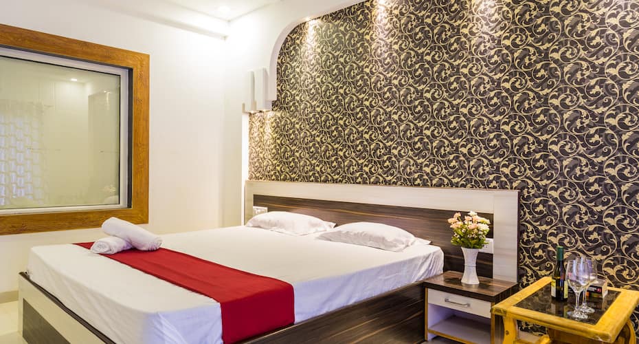 Well Furnished 4 BHK villa nestled in the beautiful valleys of Panchgani, Panchgani 5