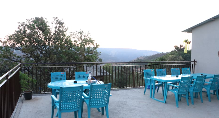 Family Room stay in a luxury resort, Panchgani 4