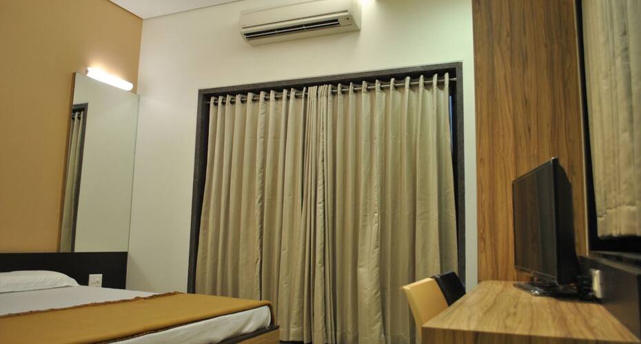 Hotel Sai Palace Ambajogai, Ambejogai 2