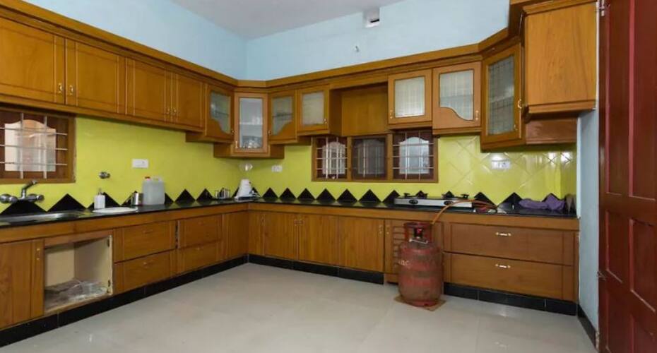 Comfortable Furnished 1 BHK Apt., Goa 4