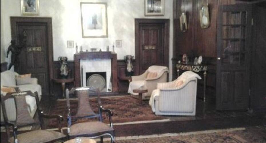Hill Room stay, Nainital 5