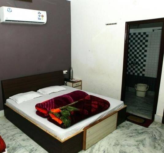 Hotel Raj Hans, Sri Ganganagar 1