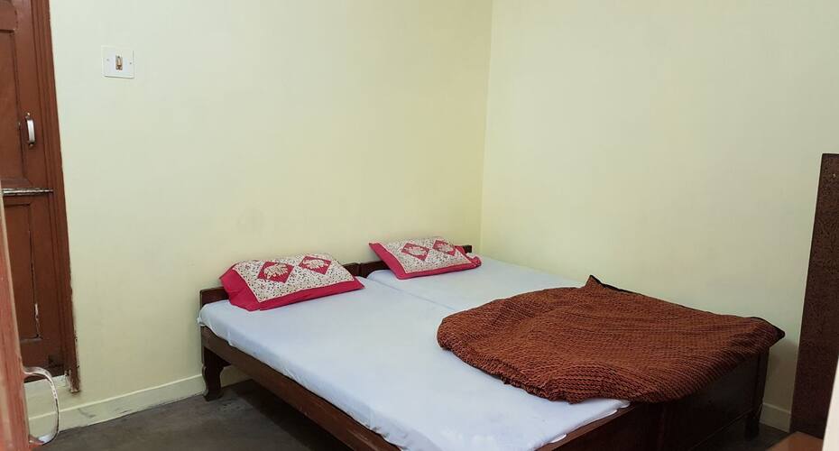 Mahamaya Lodge, Chirmiri 4
