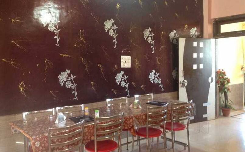 RADHIKA HOTEL & RESTURANT, Bundi 2