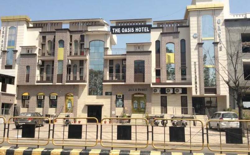 The Oasis Hotel, Hoshiarpur 1