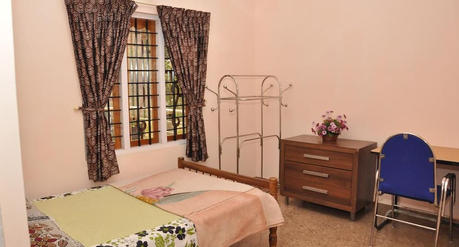 Bluemount Homestay By Travel Inn, Idukki 5