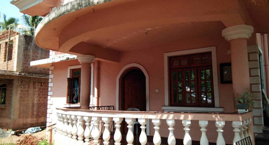 Nk Holiday apartment sernabatim, Goa 1